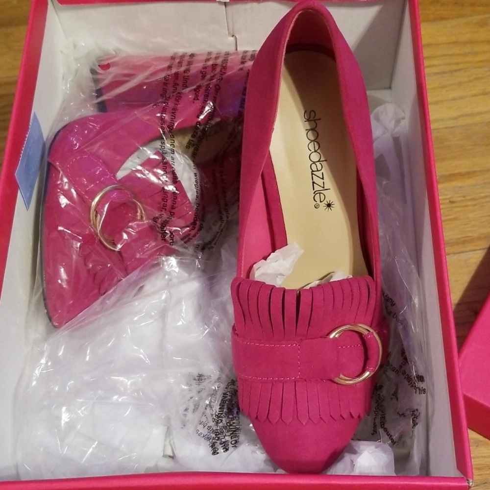 Shoedazzle Magenta Pumps